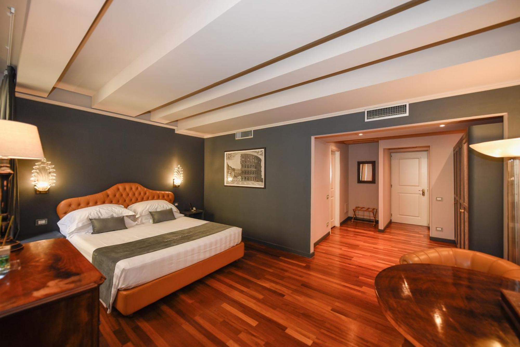 เดอะ ทัสคาเนียน โฮเต็ล Hotel ลุคคา ภายนอก รูปภาพ